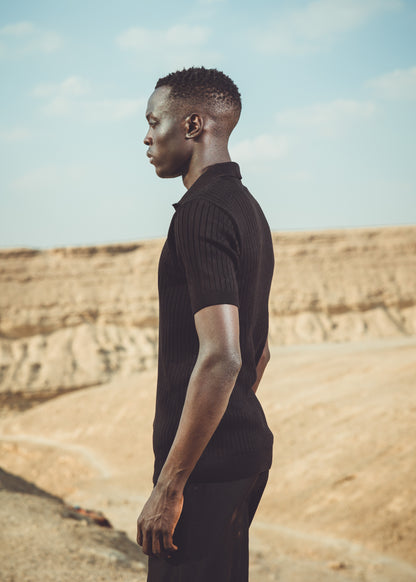 Slim fit buttoned knit polo shirt