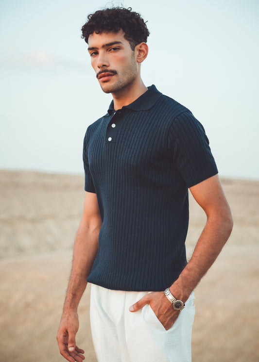 Slim fit buttoned knit polo shirt