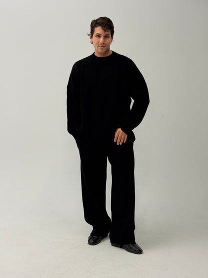 Black knitted trouser